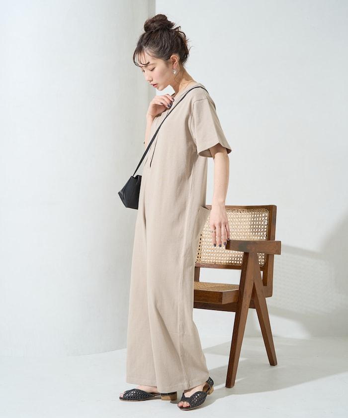 輕鬆款前開扣短袖連體褲