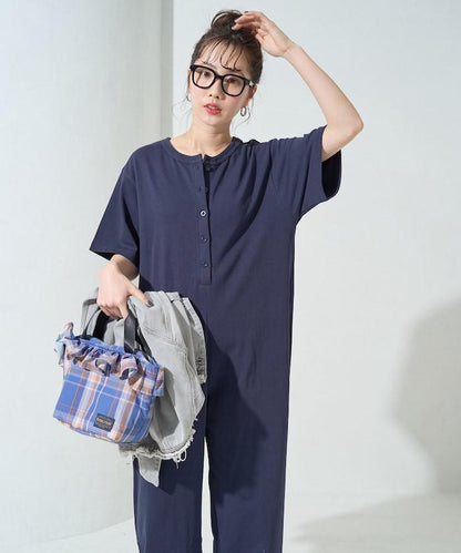 輕鬆款前開扣短袖連體褲