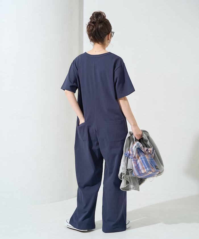 輕鬆款前開扣短袖連體褲