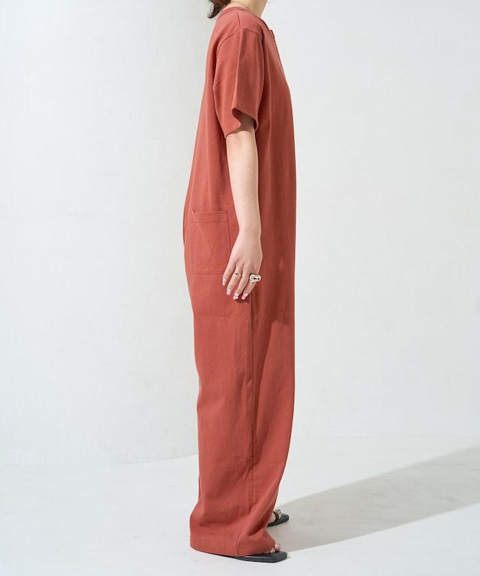 輕鬆款前開扣短袖連體褲