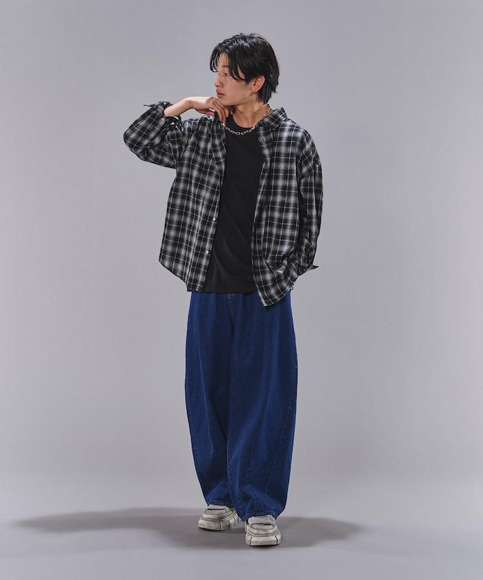 打褶斜紋褲