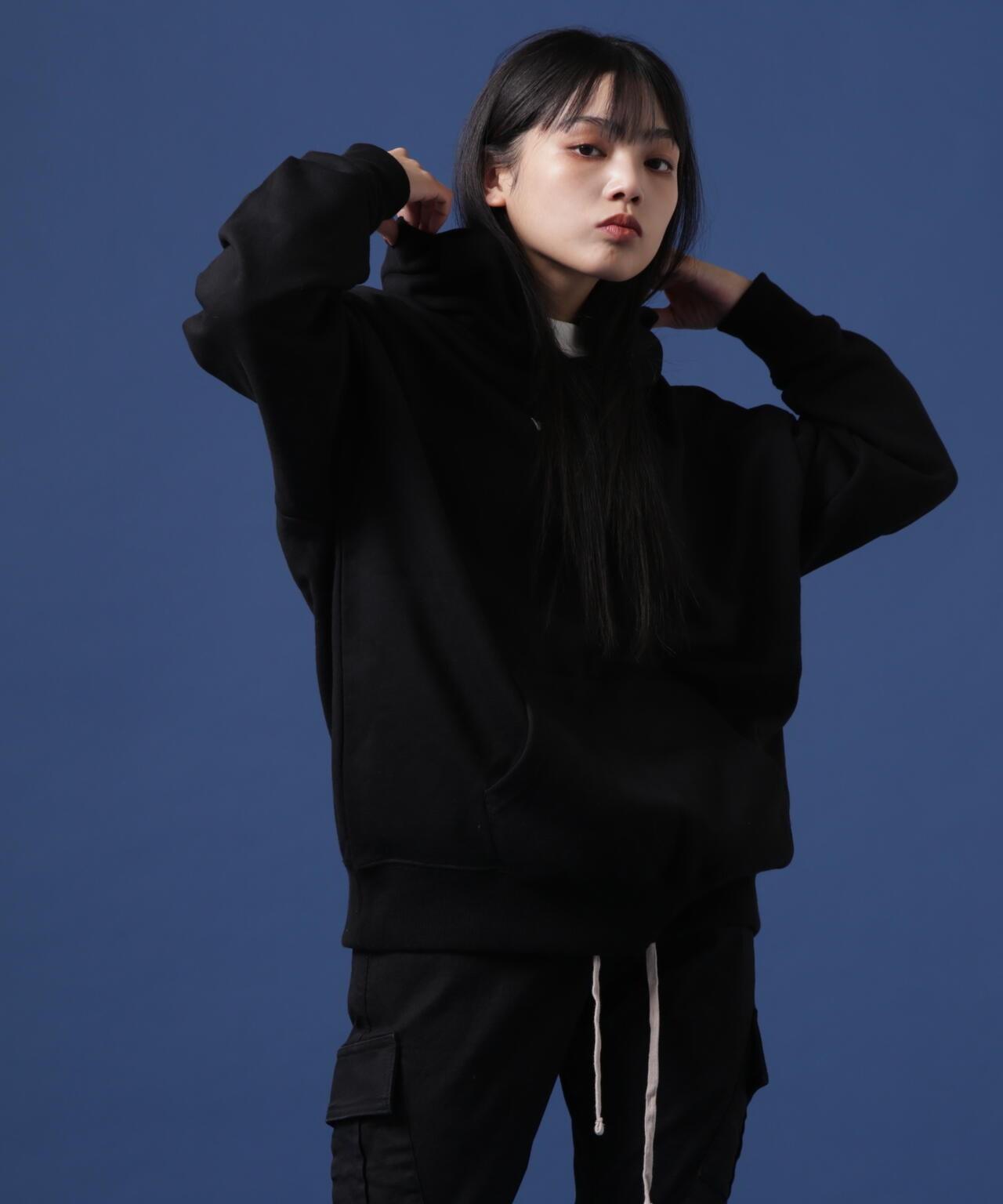 【&DEPOT限定】白色土地/LOGO衛衣帽衫/標誌