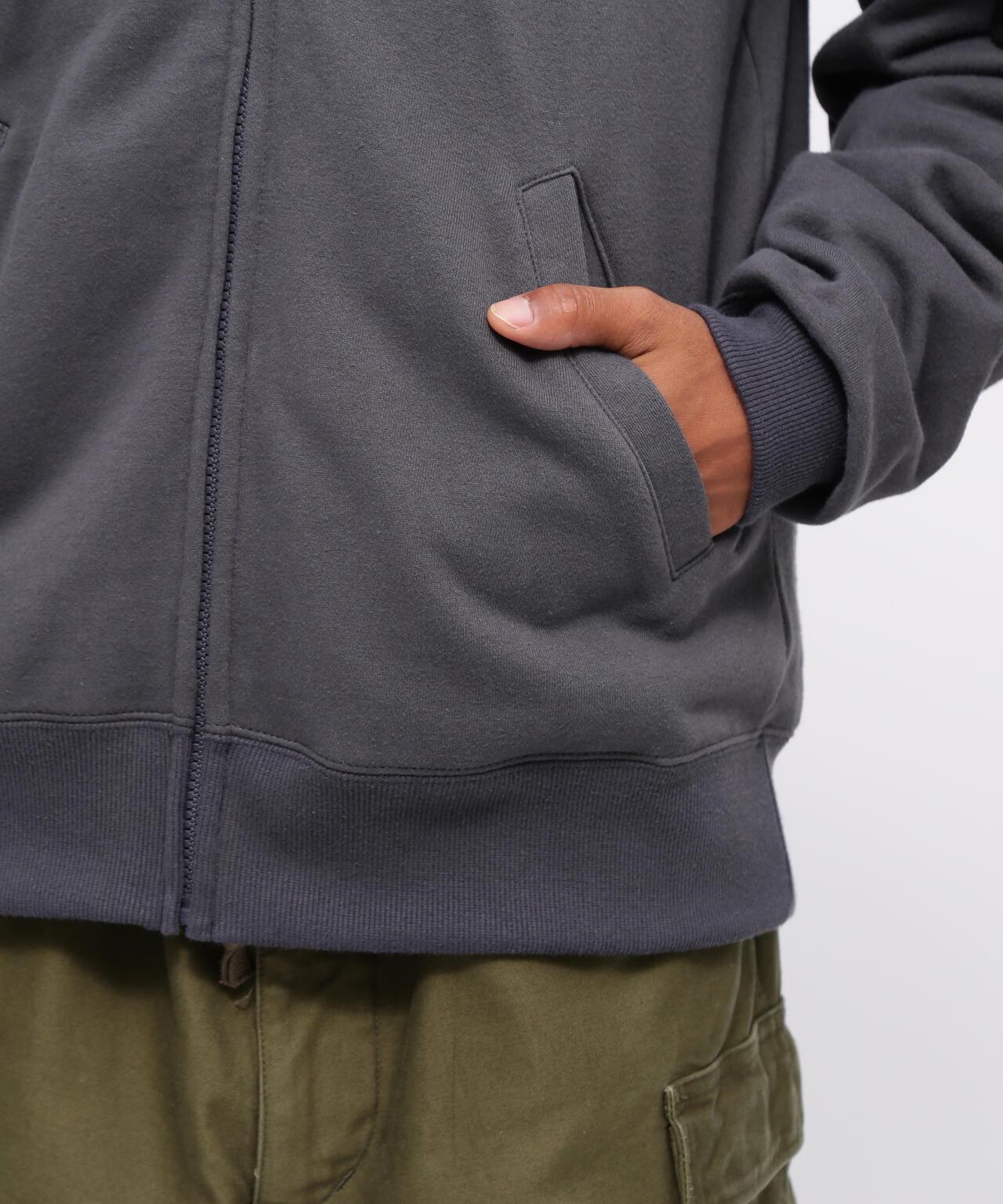 STENCIL STAND ZIP SWEAT "HAT IN THE RING" / 印花立領拉鍊衛衣 "戒指中的帽子"