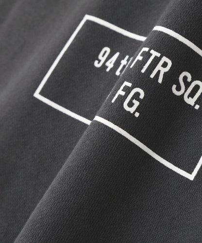 STENCIL STAND ZIP SWEAT "HAT IN THE RING" / 印花立領拉鍊衛衣 "戒指中的帽子"