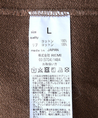REMI RELIEF 聯名輕薄加工內毛大尺碼圓領衛衣