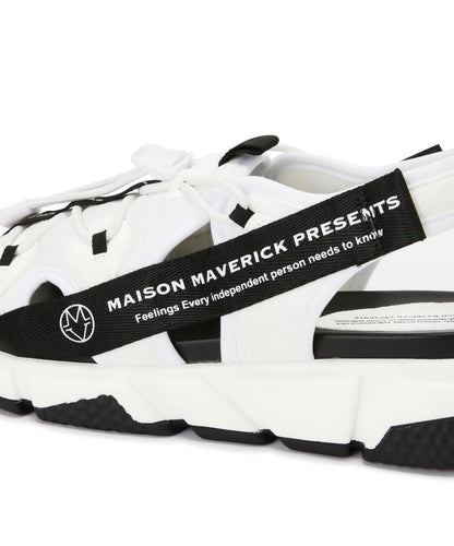 MAISON MAVERICK推出的LOGO爸爸涼鞋運動鞋