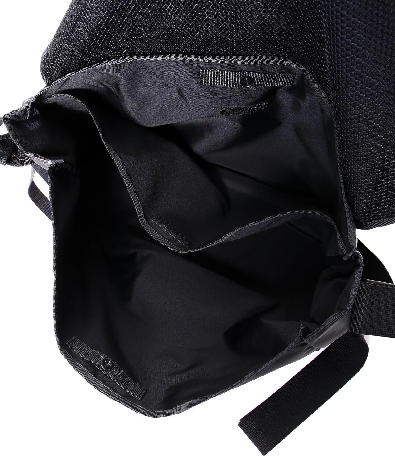 SLOW ECOLON 牛津布信使包 L 586S128P