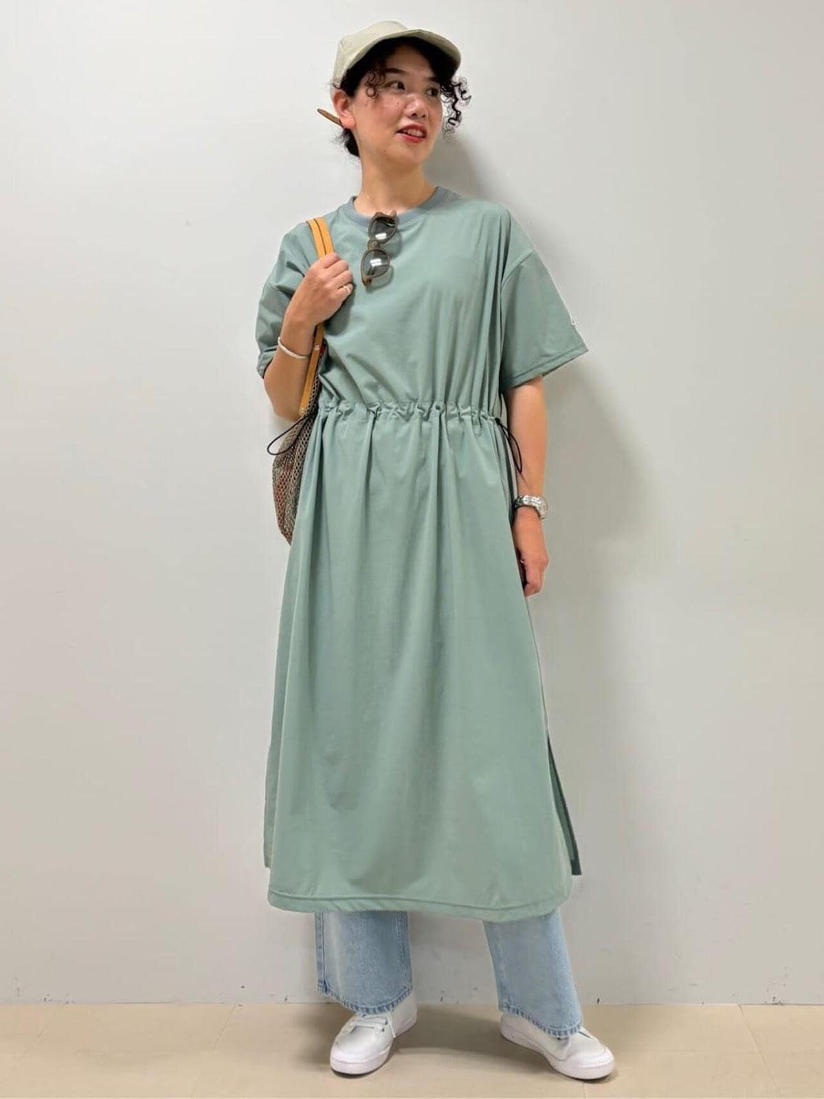 半寬漂白牛仔褲