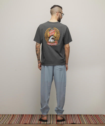T恤 "鷹和絲帶刺繡"