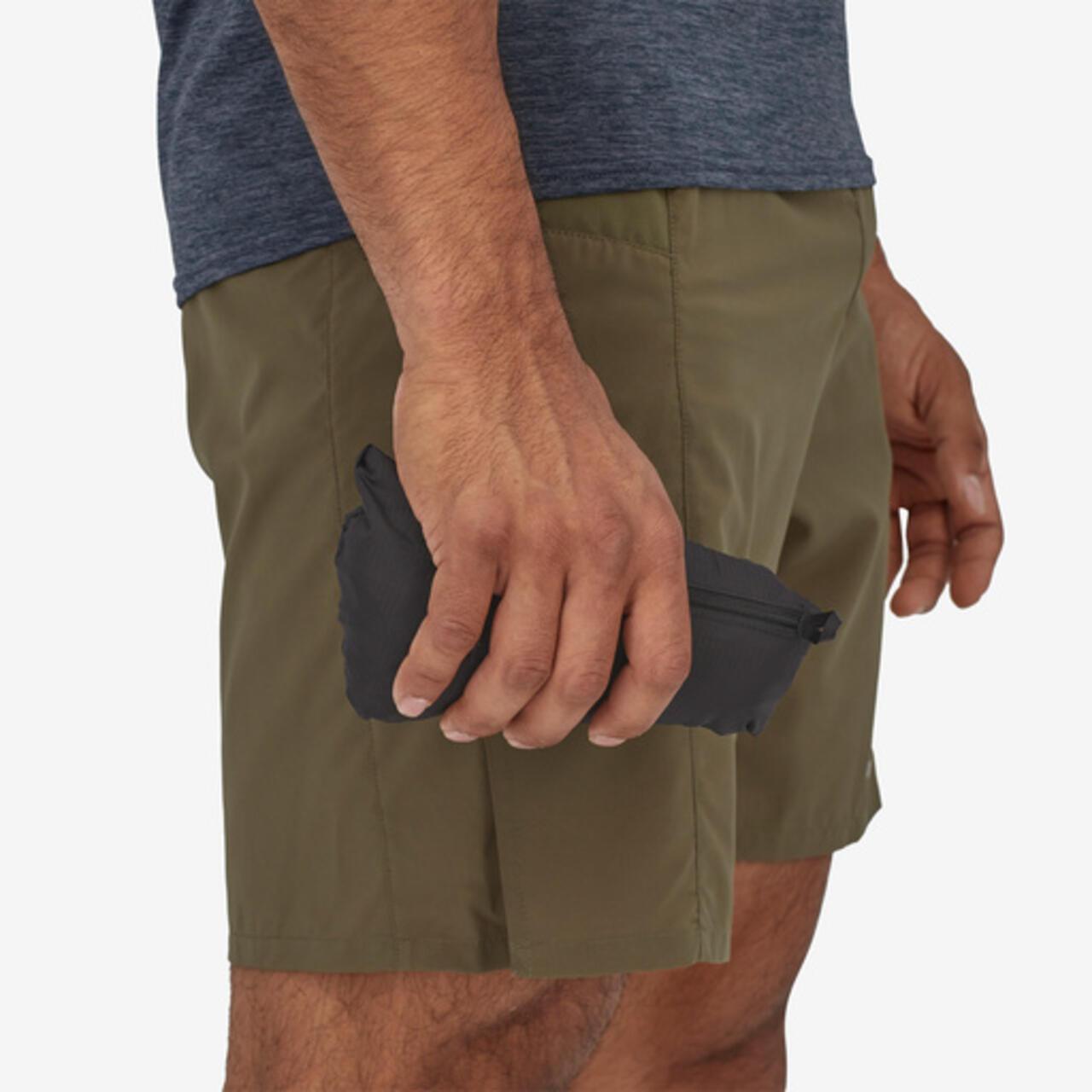 Patagonia/巴塔哥尼亞 男士 胡迪尼 夾克