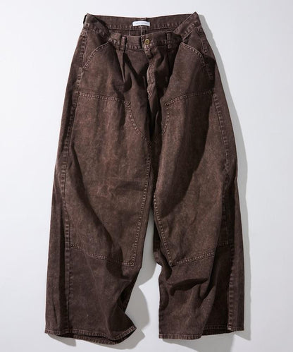 寬鬆直筒 雙膝異色牛仔褲