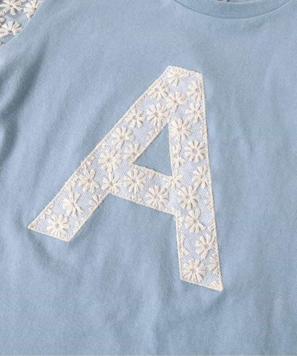 繫帶刺繡標誌T恤