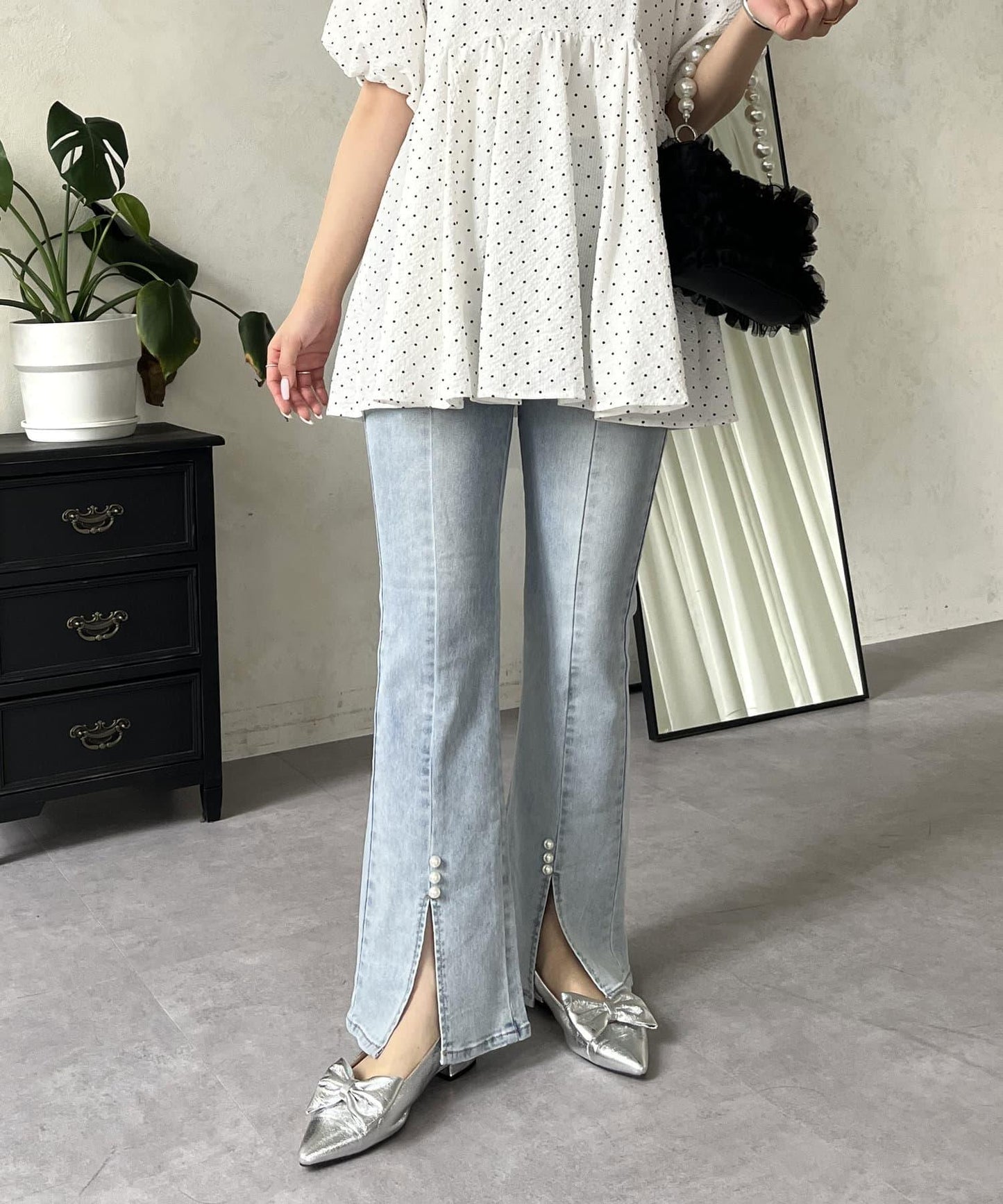 彈力開叉珍珠荷葉邊牛仔褲