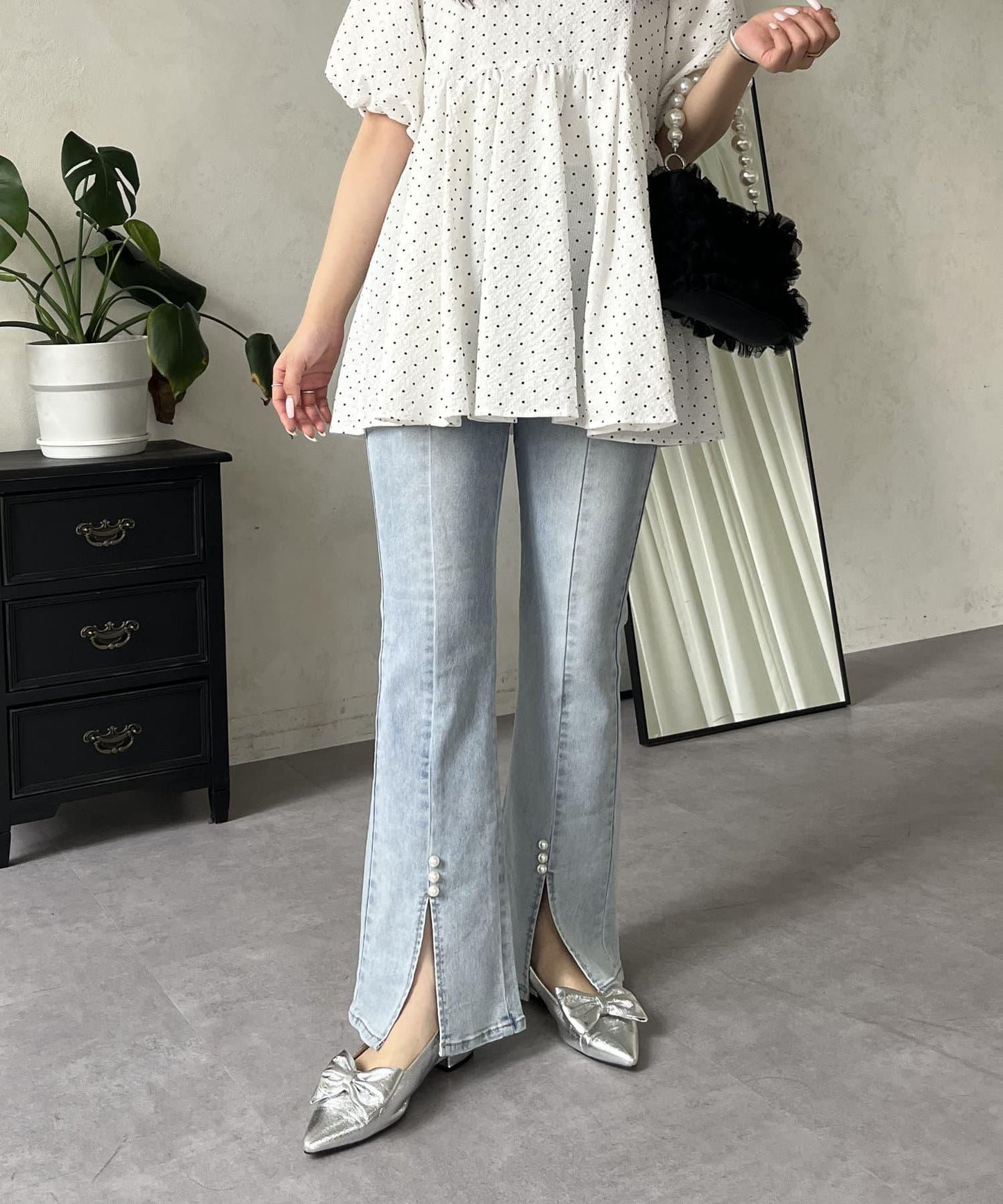 彈力開叉珍珠荷葉邊牛仔褲