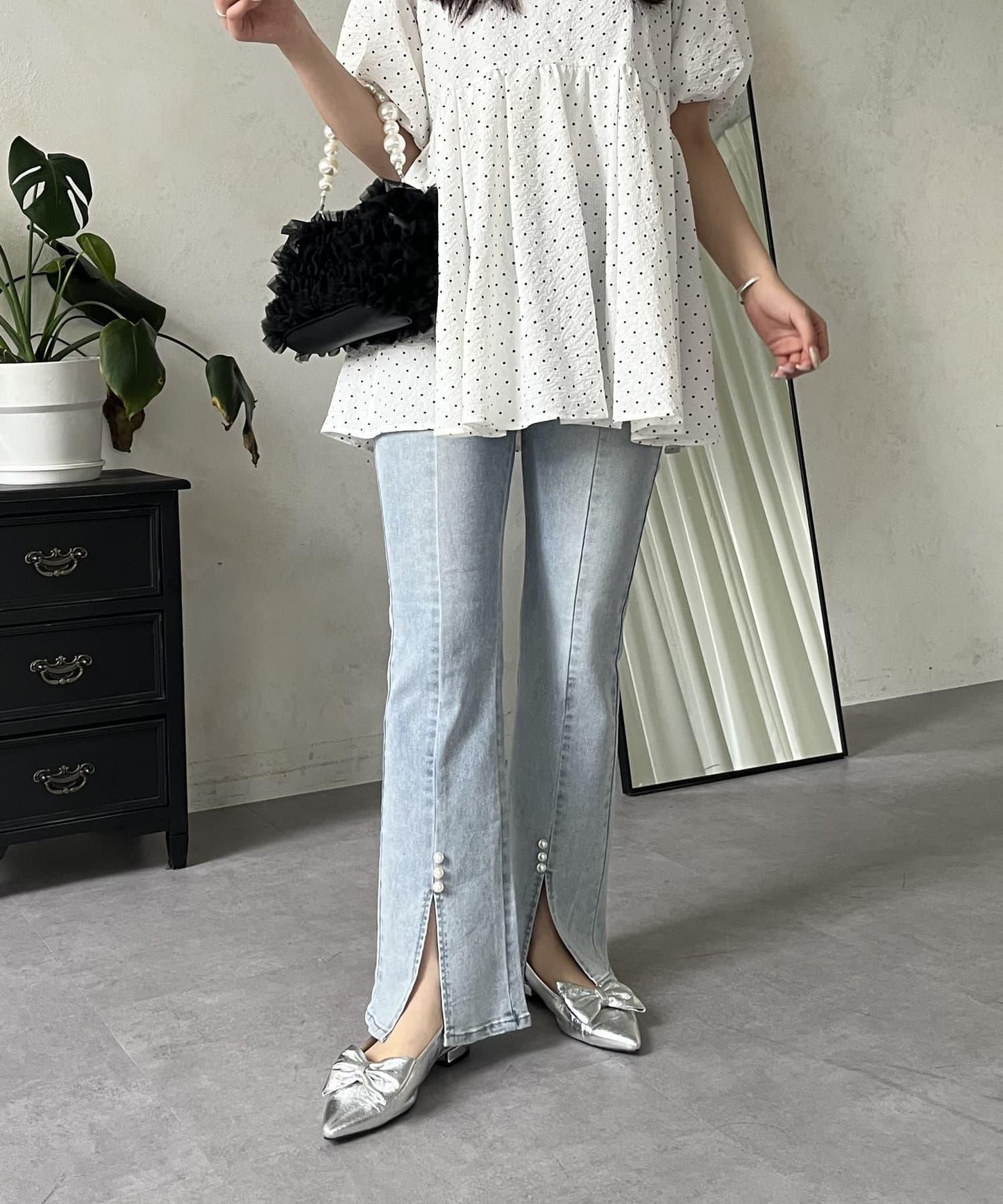 彈力開叉珍珠荷葉邊牛仔褲