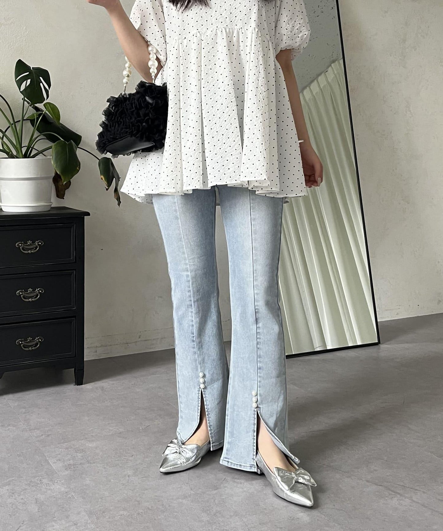 彈力開叉珍珠荷葉邊牛仔褲