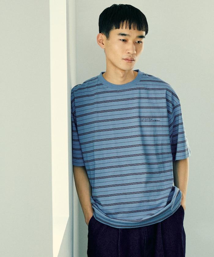 BASIC標誌刺繡T恤條紋/一點刺繡條紋T恤/短袖