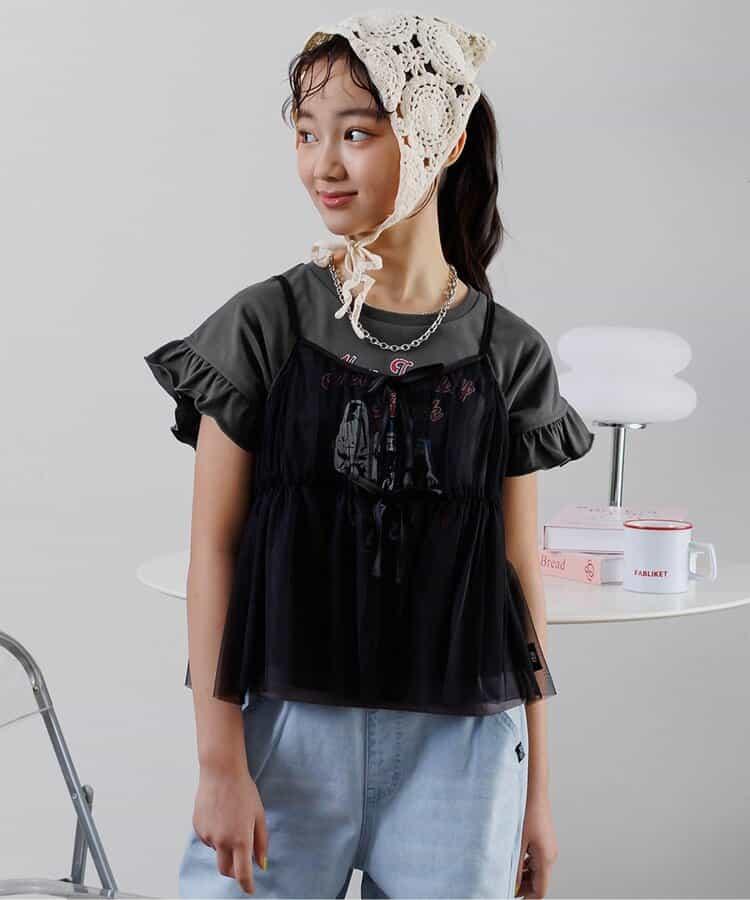 露肩T恤＆蕾絲吊帶套裝