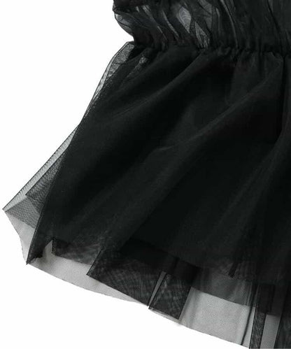 露肩T恤＆蕾絲吊帶套裝