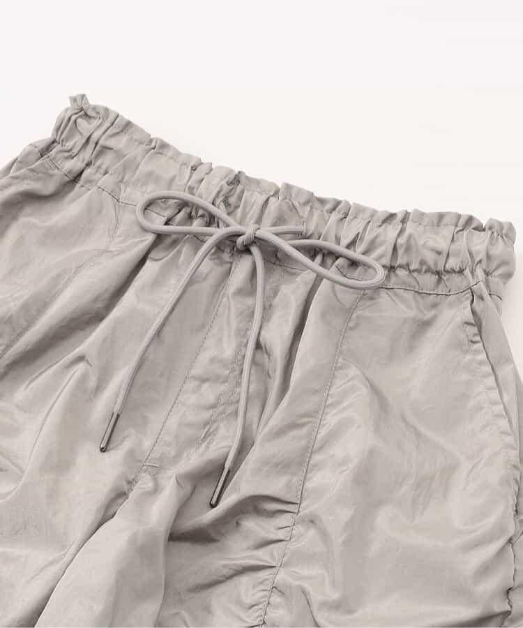 閃亮褶皺工裝褲