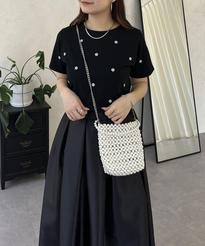花朵刺繡T恤