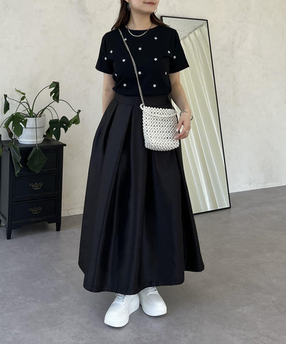 花朵刺繡T恤