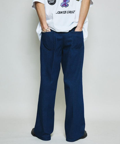 修身牛仔喇叭褲