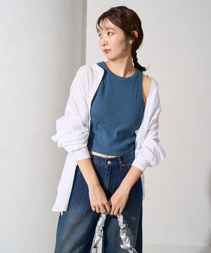 帶杯的無袖棉質肋條背心