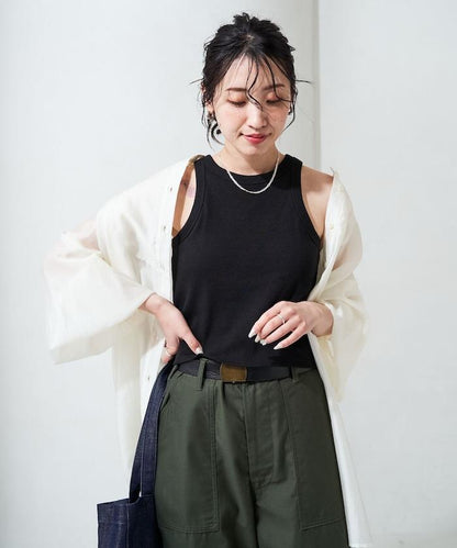 帶杯的無袖棉質肋條背心