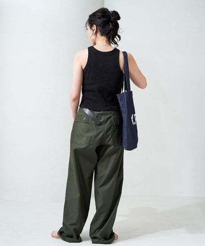 帶杯的無袖棉質肋條背心