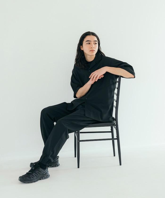 速乾材料 舒適版型 開領襯衫 短袖 亞麻風