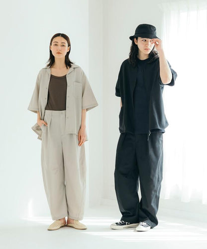 速乾材料 舒適版型 開領襯衫 短袖 亞麻風