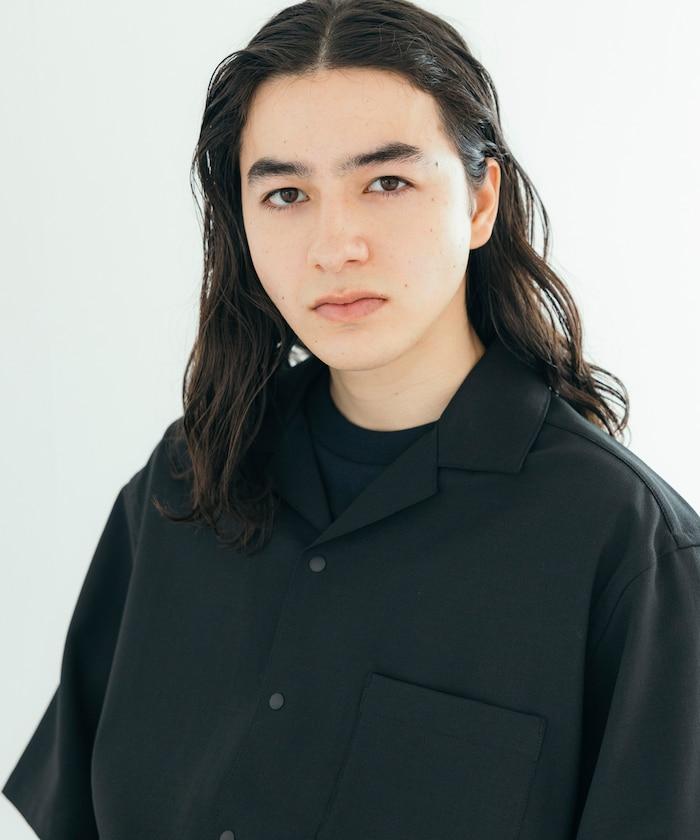 速乾材料 舒適版型 開領襯衫 短袖 亞麻風