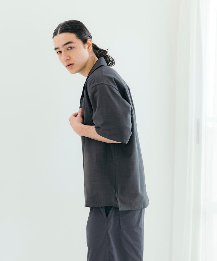 速乾材料 舒適版型 開領襯衫 短袖 亞麻風