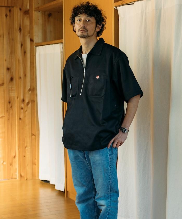 聯名 舒適版型 半拉鍊 一點標誌 短袖斜紋工裝襯衫 純色
