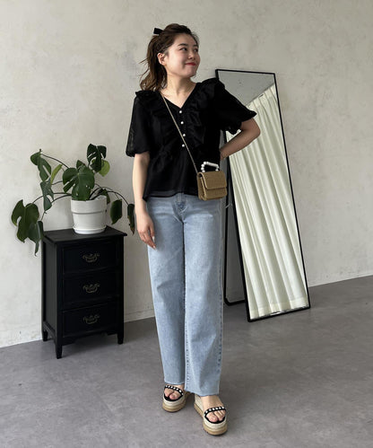 【MOMO】彈力修身直筒牛仔褲