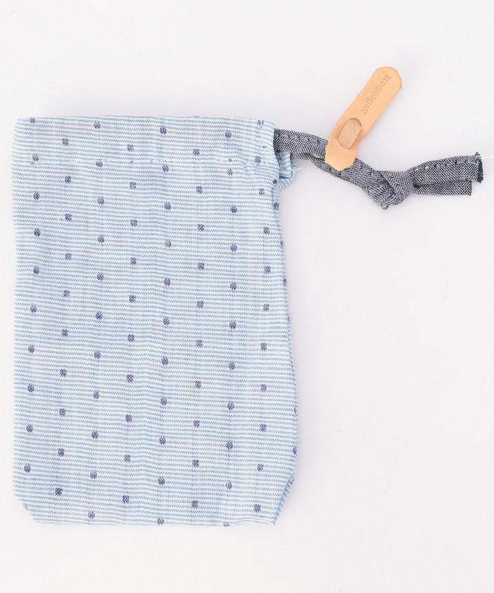 帶飾釘的皮革戒指