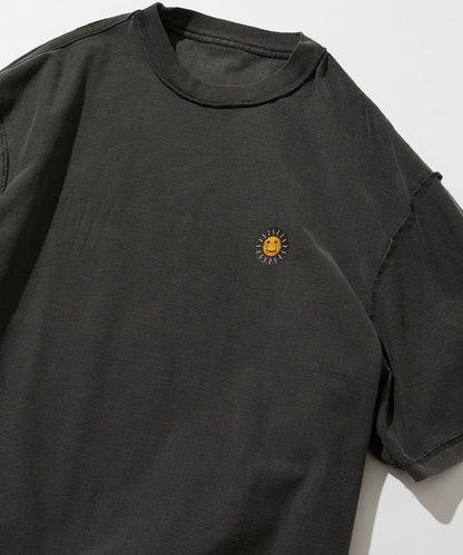 反面內側週日司機俱樂部T恤