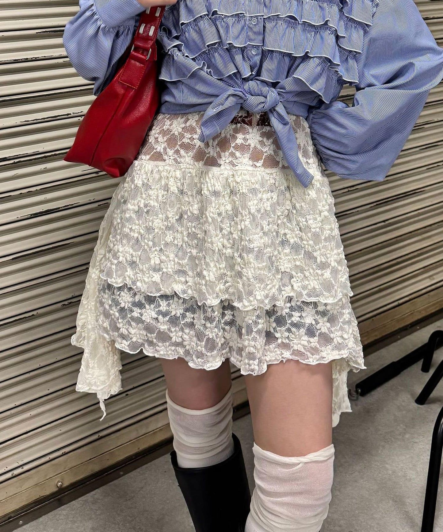 蕾絲連衣裙數字排列不規則下襬連衣裙