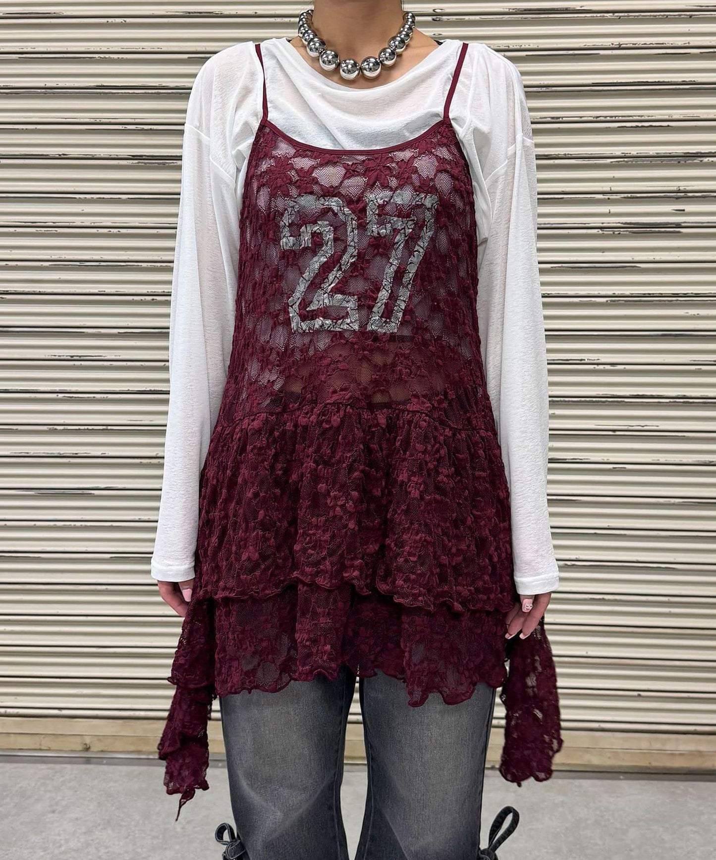 蕾絲連衣裙數字排列不規則下襬連衣裙