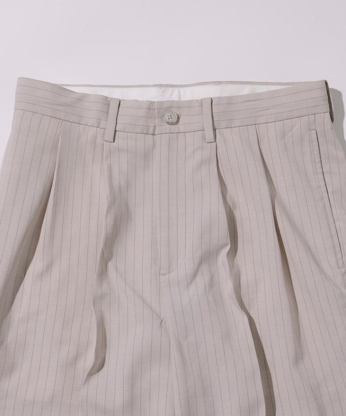 Reflax 功能性材料 寬鬆剪裁 輕鬆條紋西褲