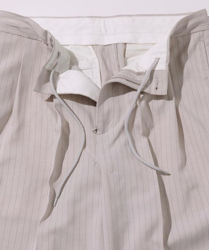 Reflax 功能性材料 寬鬆剪裁 輕鬆條紋西褲