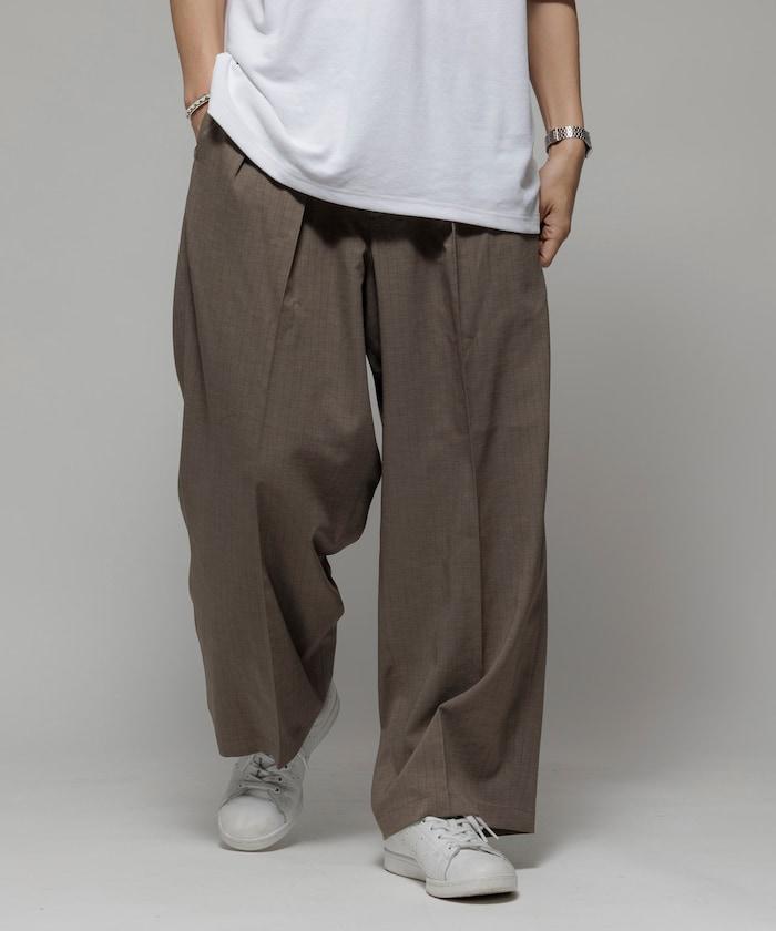 Reflax 功能性材料 寬鬆剪裁 輕鬆條紋西褲