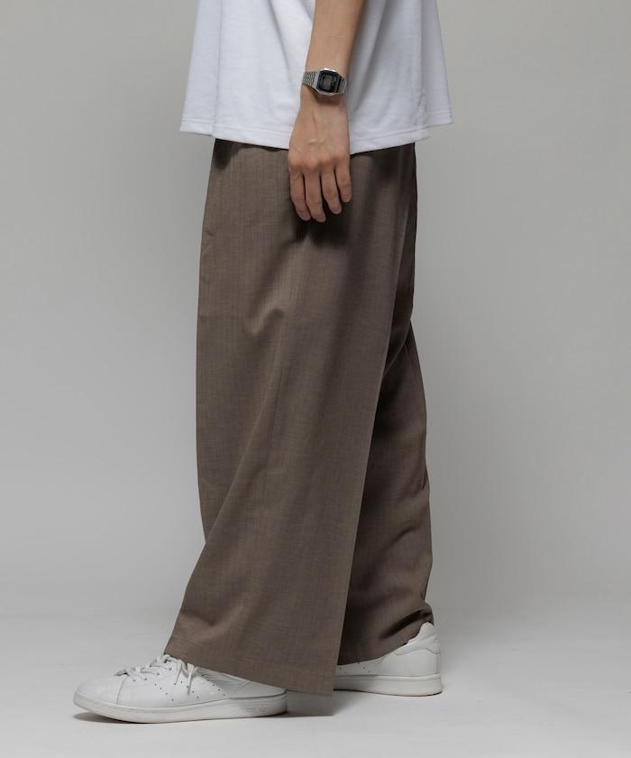 Reflax 功能性材料 寬鬆剪裁 輕鬆條紋西褲