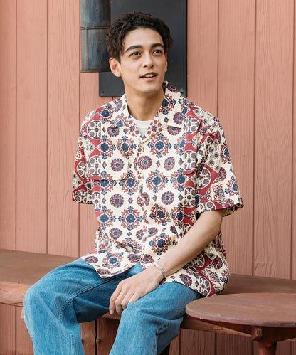 印度制 寬鬆版型 巴蒂克圖案印花 開領襯衫 短袖 小花紋