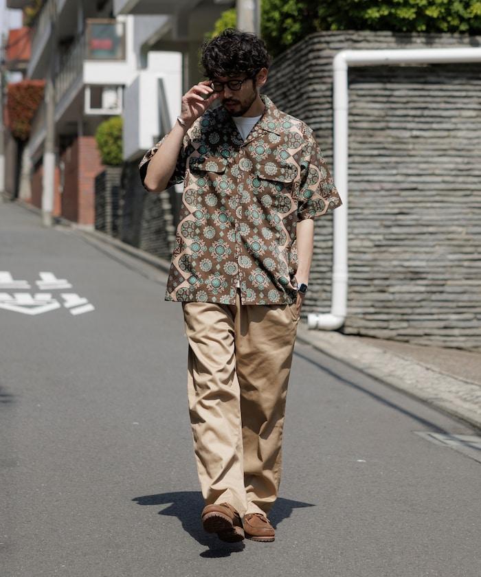 印度制 寬鬆版型 巴蒂克圖案印花 開領襯衫 短袖 小花紋