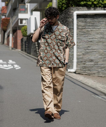 印度制 寬鬆版型 巴蒂克圖案印花 開領襯衫 短袖 小花紋