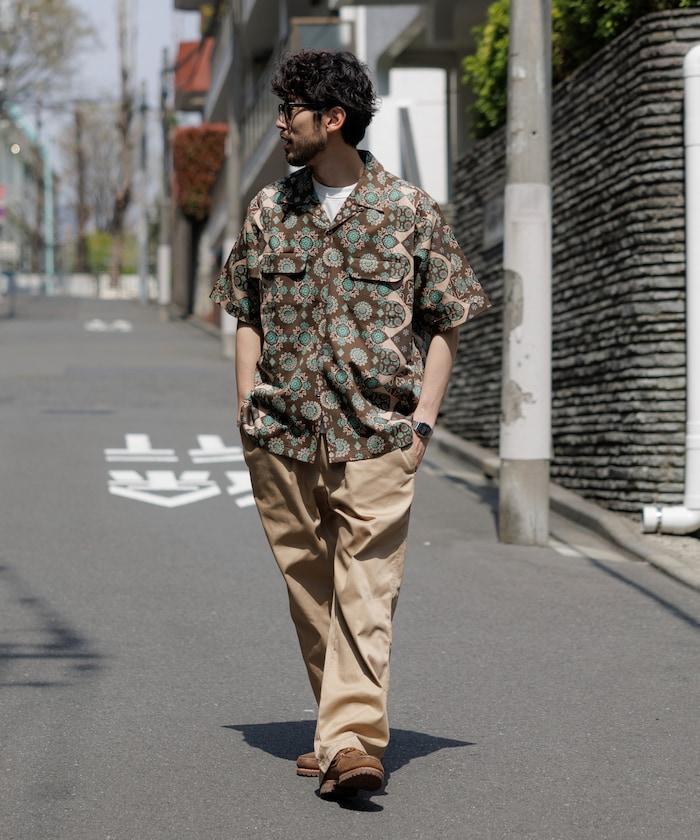 印度制 寬鬆版型 巴蒂克圖案印花 開領襯衫 短袖 小花紋