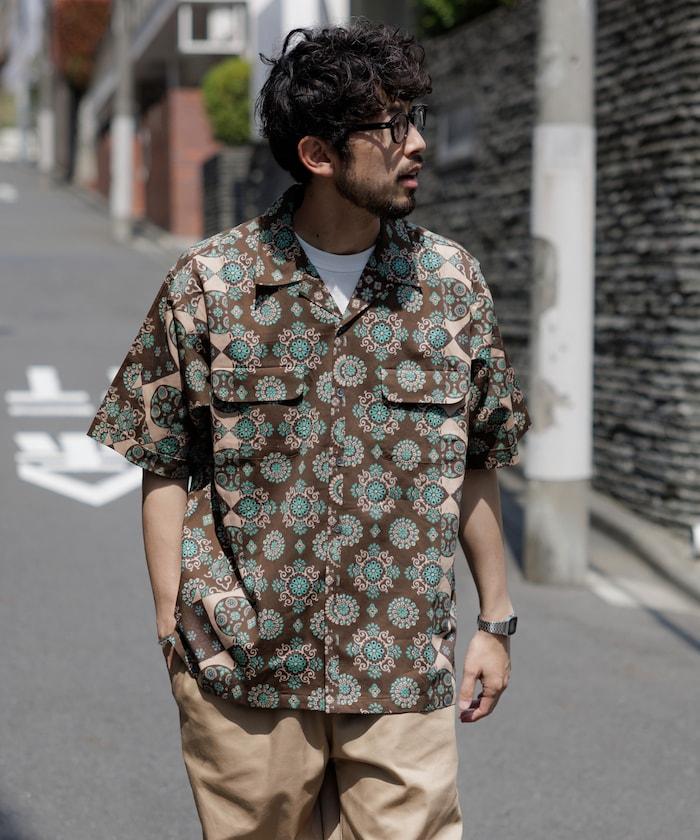 印度制 寬鬆版型 巴蒂克圖案印花 開領襯衫 短袖 小花紋