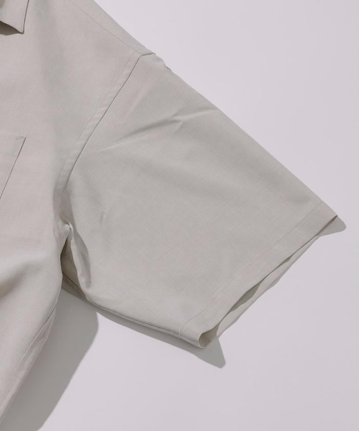 Reflax 功能性材料 輕鬆合身 半拉鍊襯衫 短袖